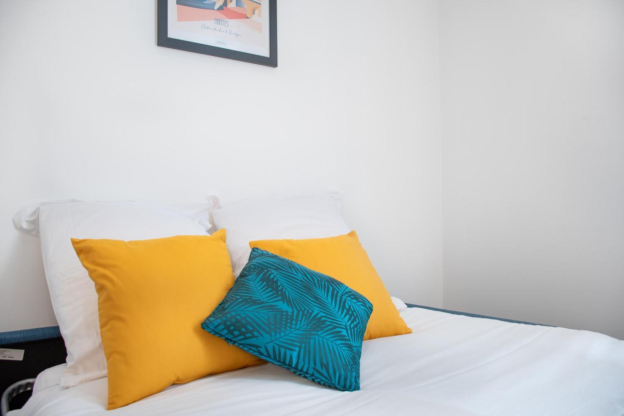 L'Appartement Des Ducs Avec Baignoire Double 낭트 외부 사진
